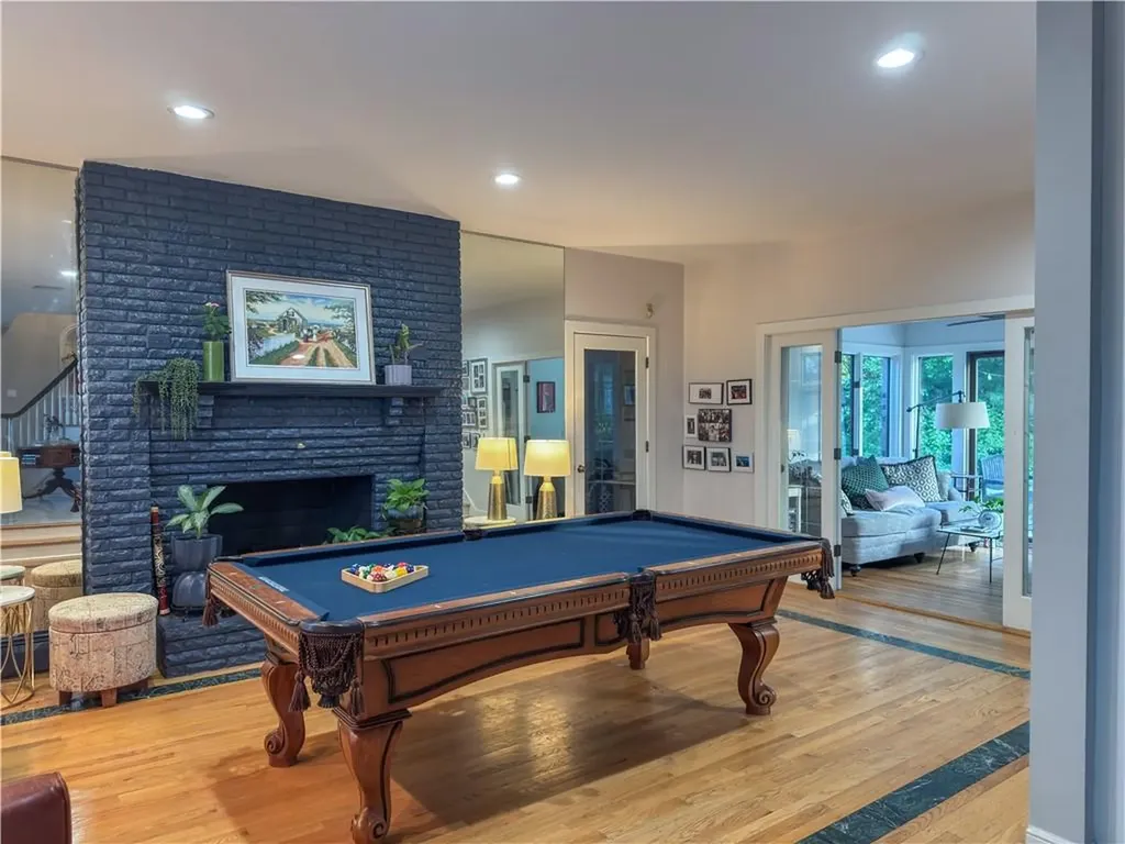18 Ann Court Cranston RI 02921
