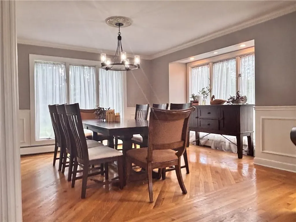 18 Ann Court Cranston RI 02921