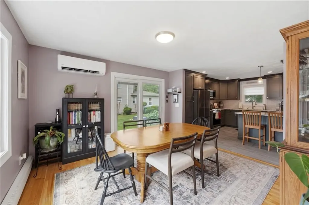 21 Portland Street Lincoln RI 02838