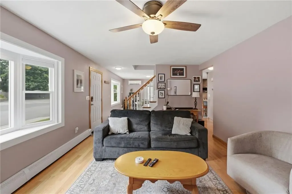 21 Portland Street Lincoln RI 02838