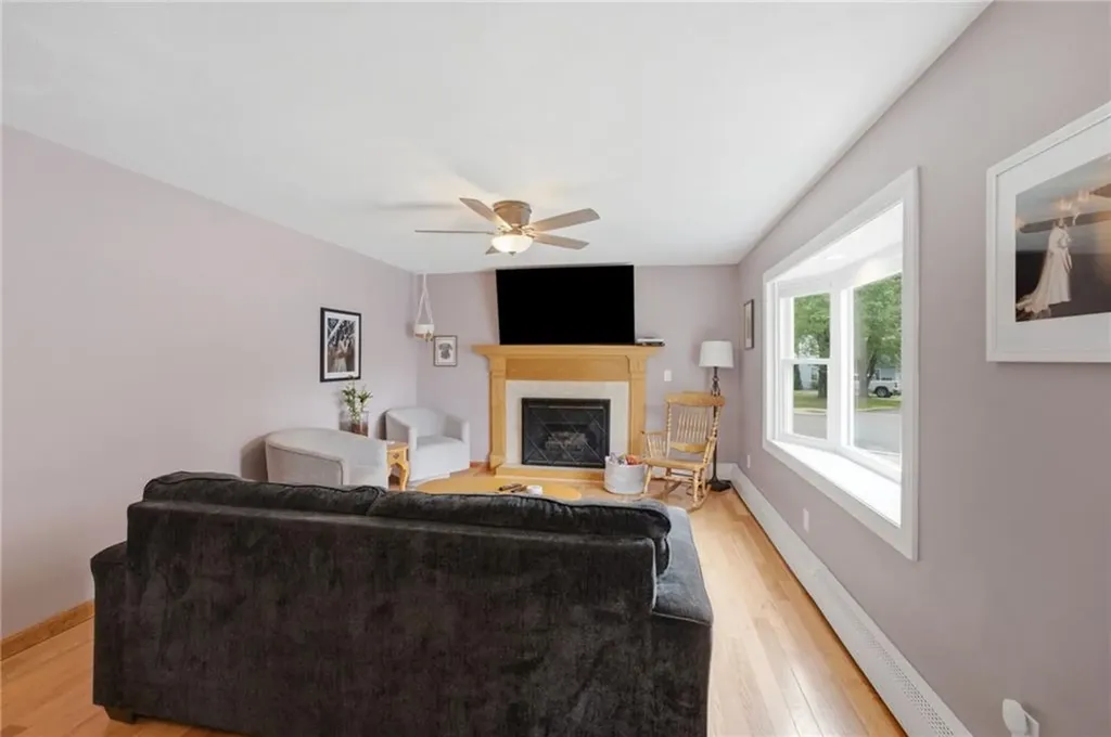 21 Portland Street Lincoln RI 02838