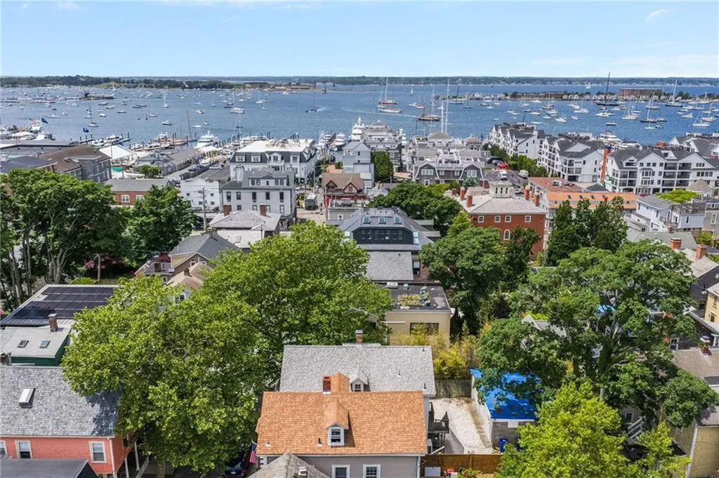 28 Young Street Newport RI 02840