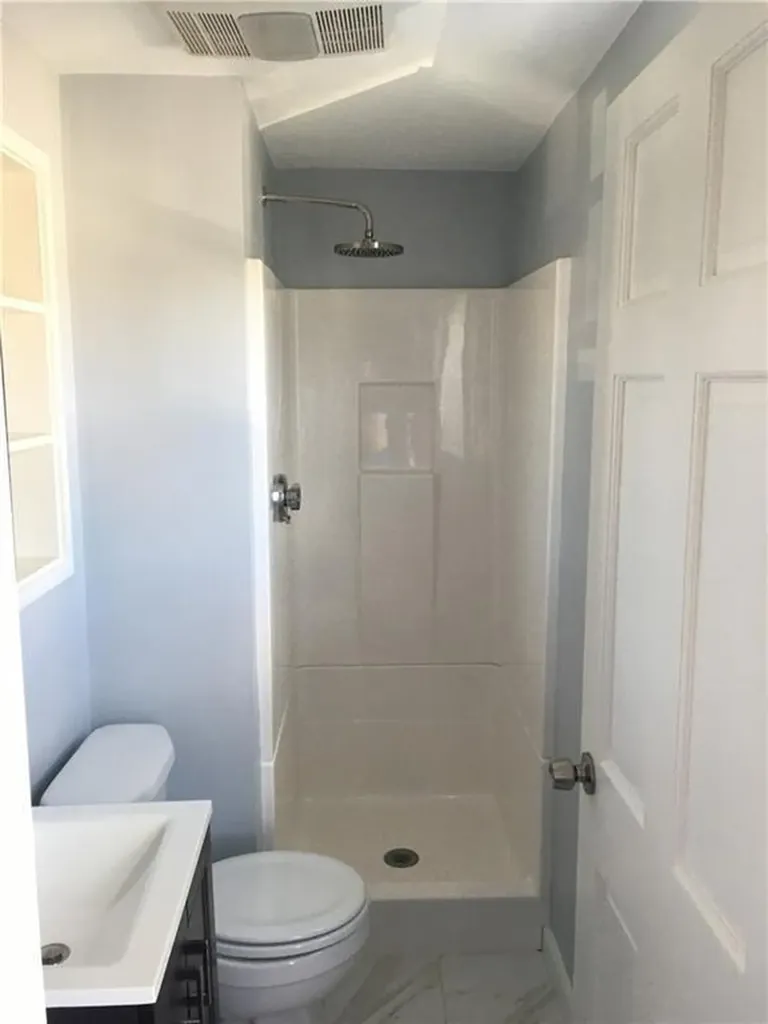 16 Hobson Avenue East Providence RI 02914