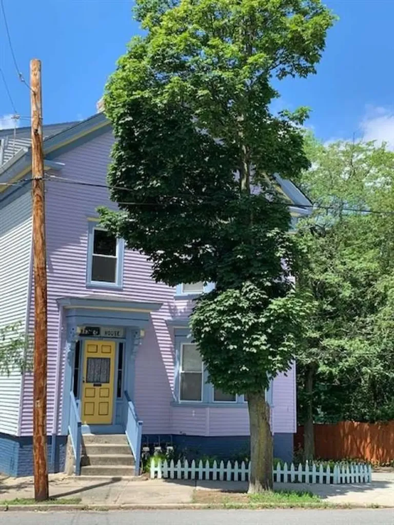 114 Camp Street Providence RI 02906