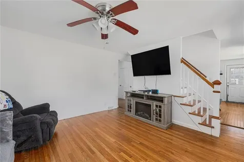 400 Crandall Road Tiverton RI 02878