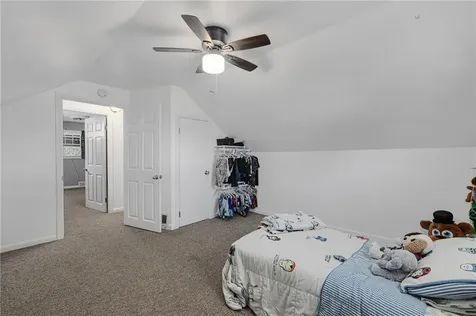 400 Crandall Road Tiverton RI 02878