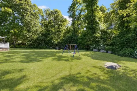 400 Crandall Road Tiverton RI 02878