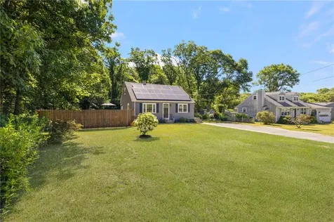 400 Crandall Road Tiverton RI 02878
