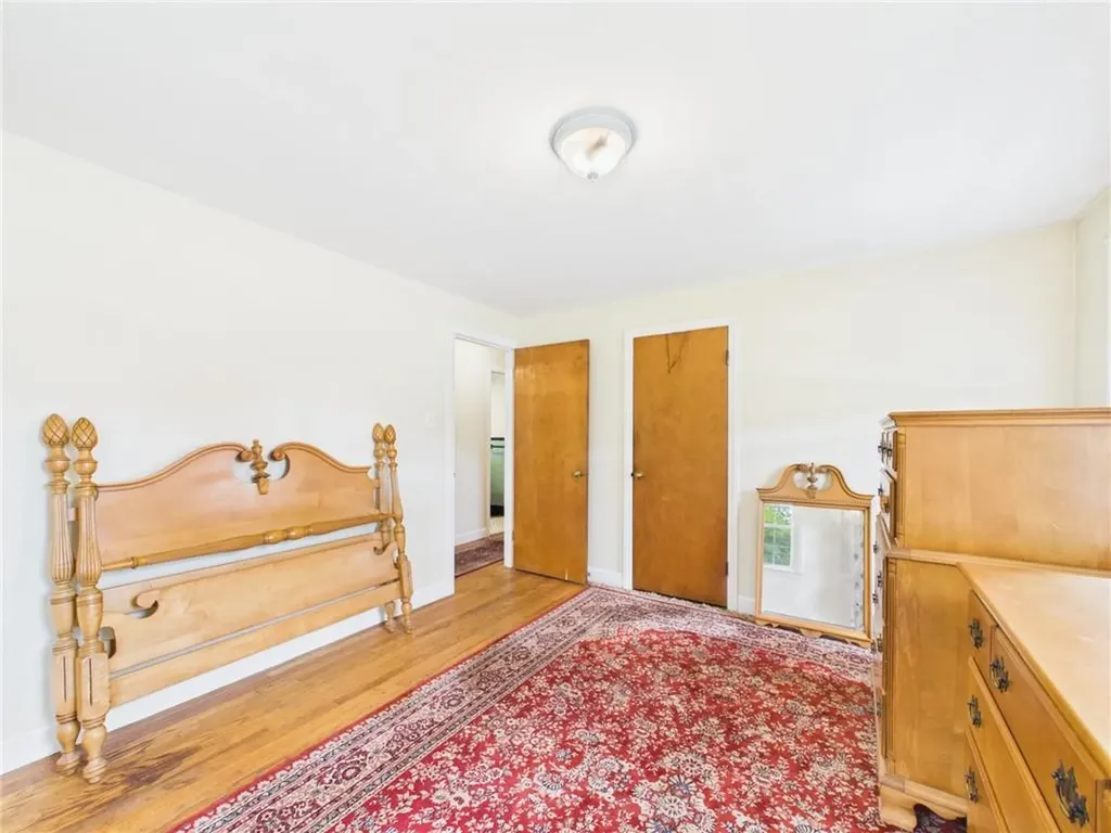 24 Sweet Fern Drive Cranston RI 02921