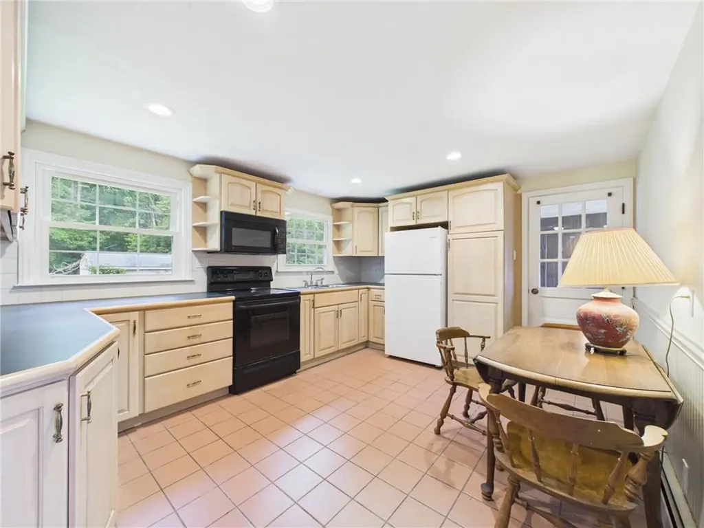 24 Sweet Fern Drive Cranston RI 02921