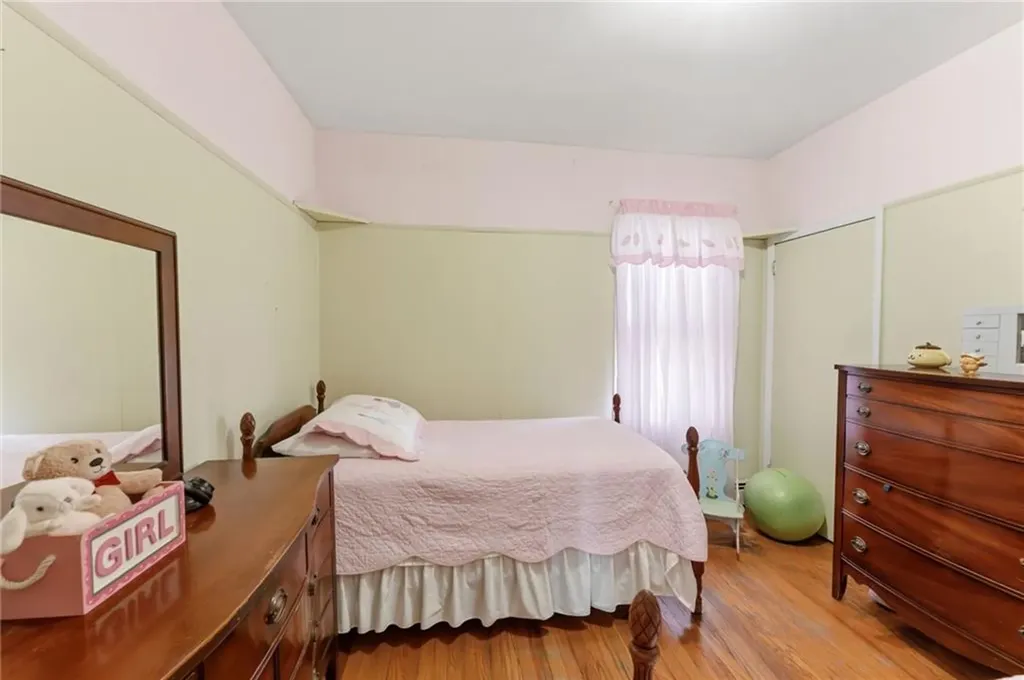 211 Woodbine Street Cranston RI 02910
