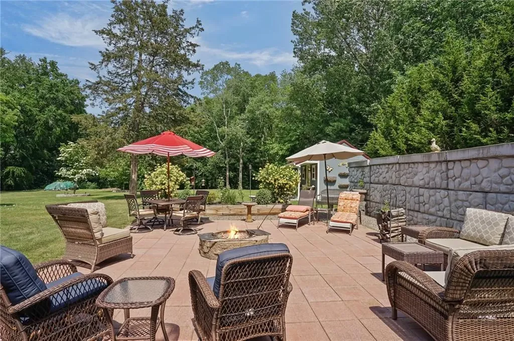 108 Sayles Hill Road North Smithfield RI 02896