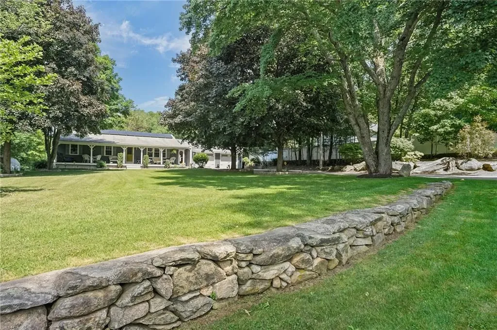 108 Sayles Hill Road North Smithfield RI 02896