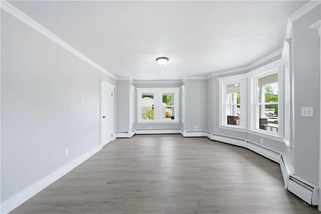 430 Cumberland Hill Road Woonsocket RI 02895