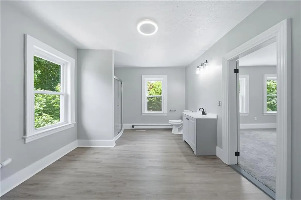 430 Cumberland Hill Road Woonsocket RI 02895
