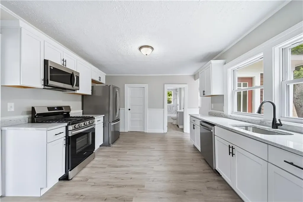 430 Cumberland Hill Road Woonsocket RI 02895