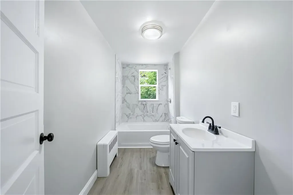 430 Cumberland Hill Road Woonsocket RI 02895