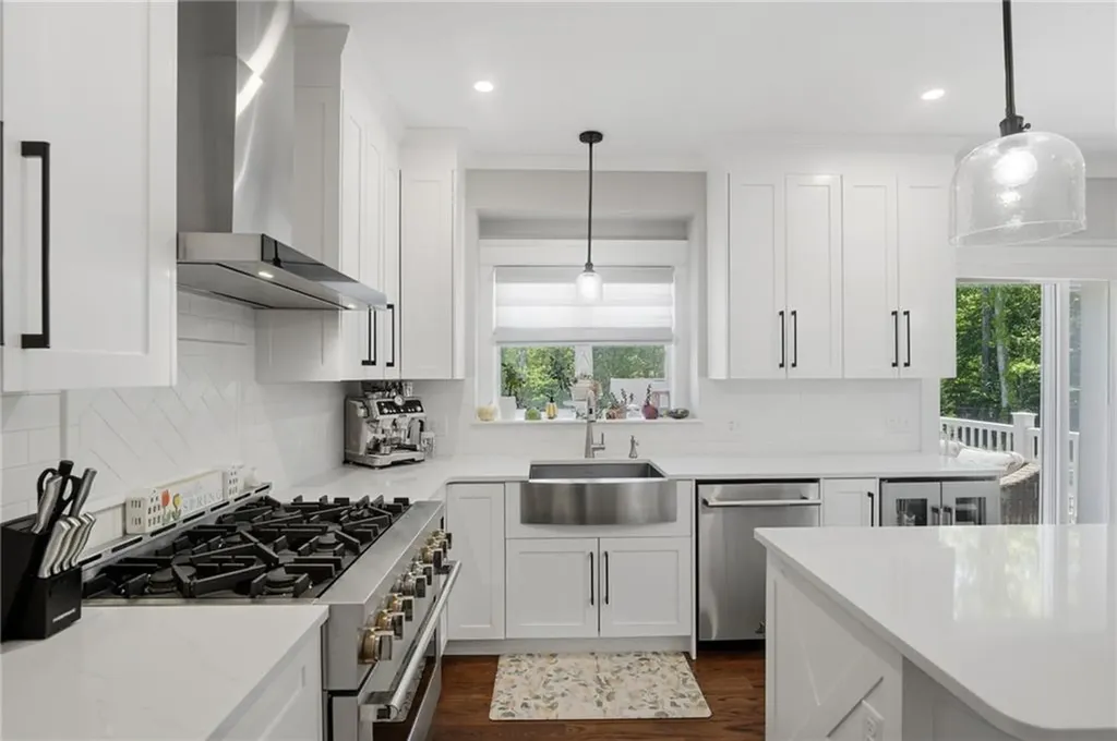 2103 Wheeler Street Dighton MA 02764