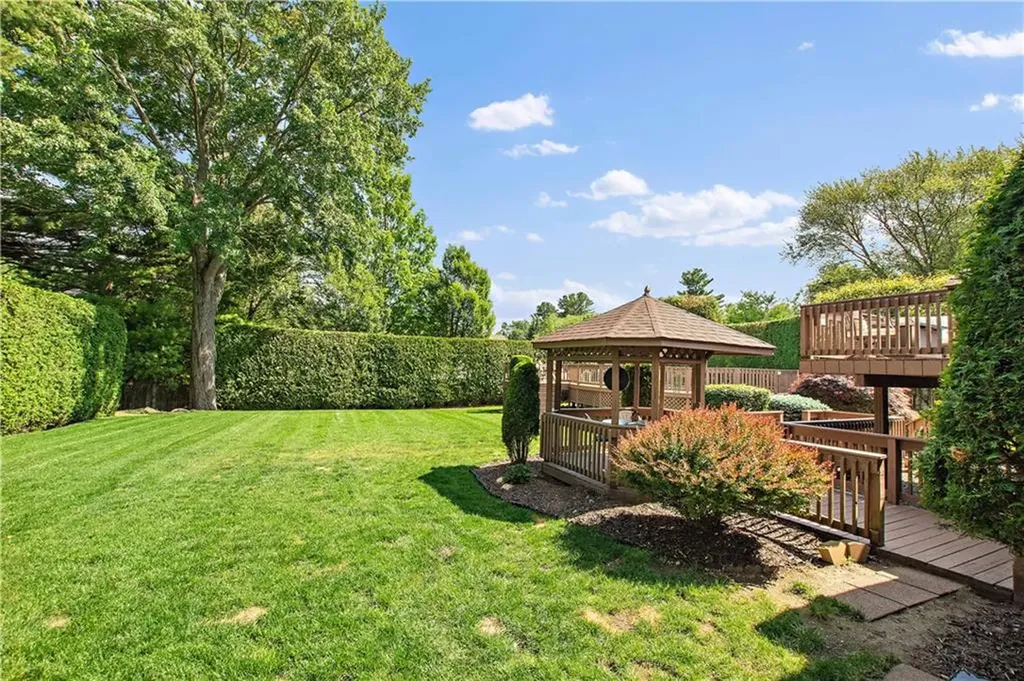 1164 Scituate Avenue Cranston RI 02921
