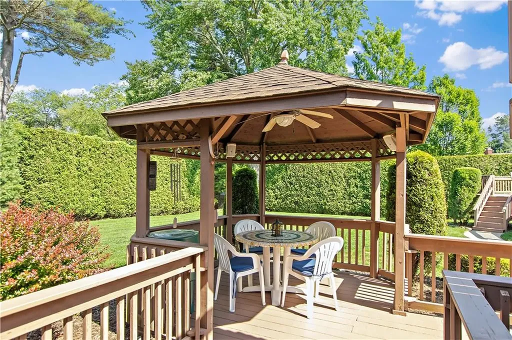 1164 Scituate Avenue Cranston RI 02921