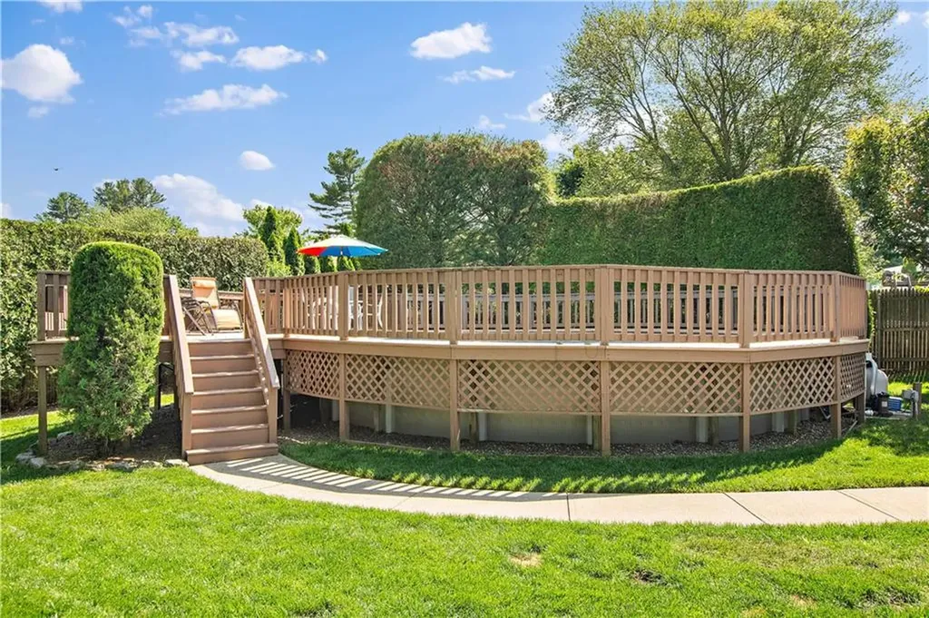 1164 Scituate Avenue Cranston RI 02921