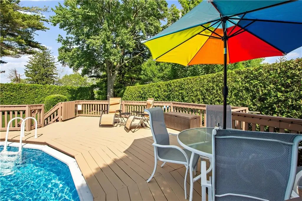 1164 Scituate Avenue Cranston RI 02921