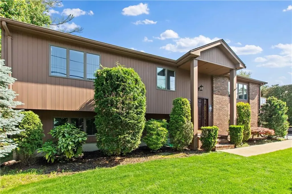 1164 Scituate Avenue Cranston RI 02921