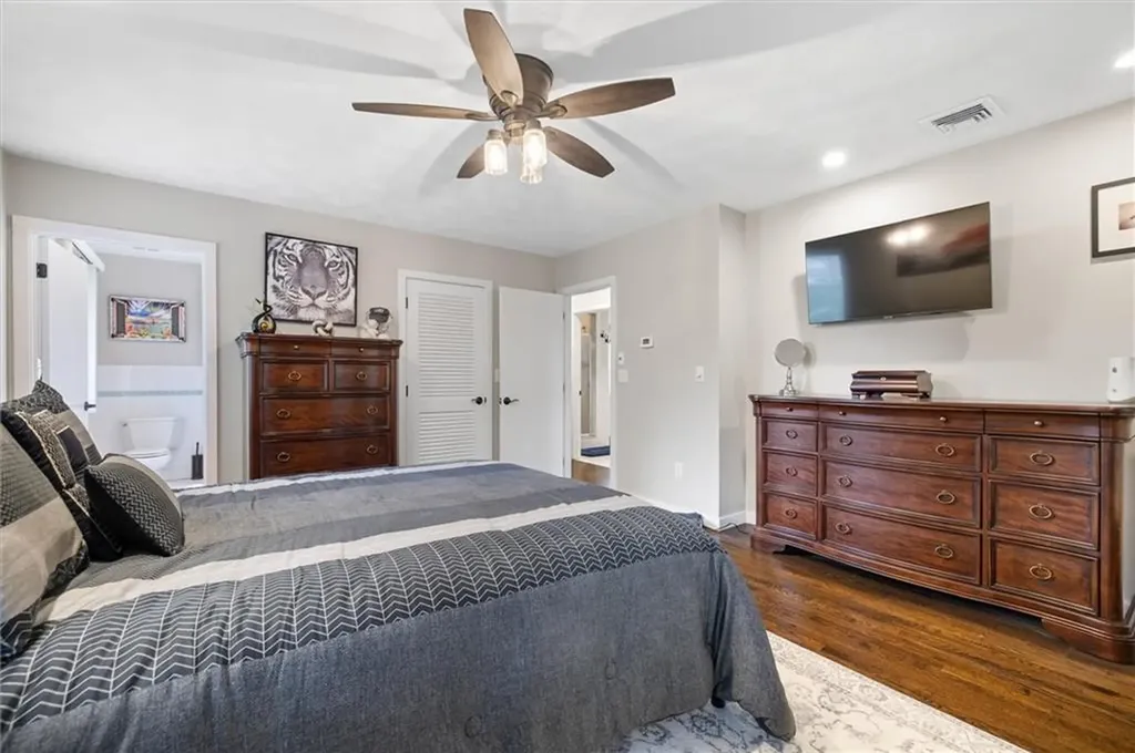 1164 Scituate Avenue Cranston RI 02921