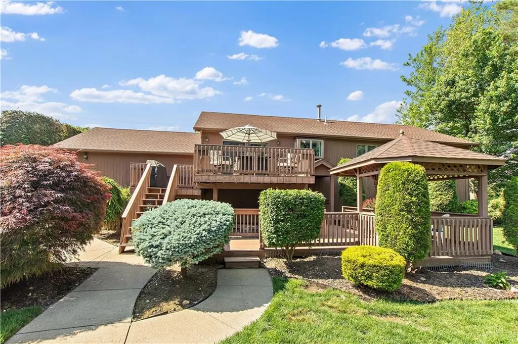 1164 Scituate Avenue Cranston RI 02921