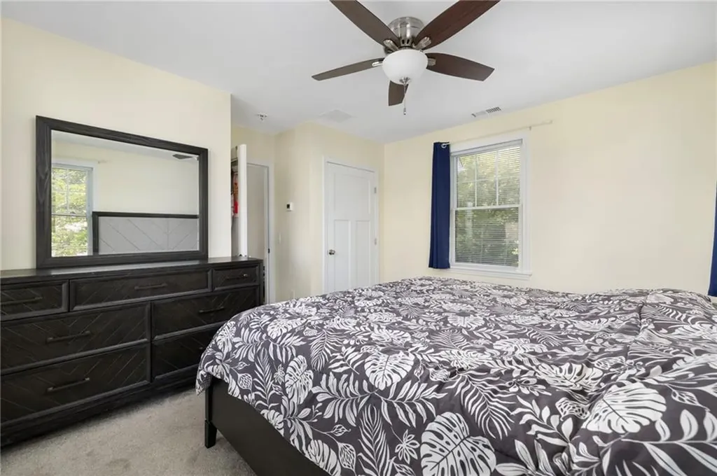 40 Lakeworth Avenue Narragansett RI 02882