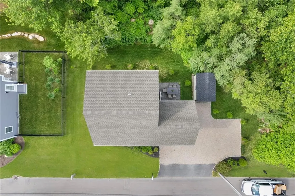 40 Lakeworth Avenue Narragansett RI 02882