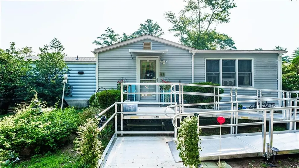 465 57 Gardiner Road Richmond RI 02892