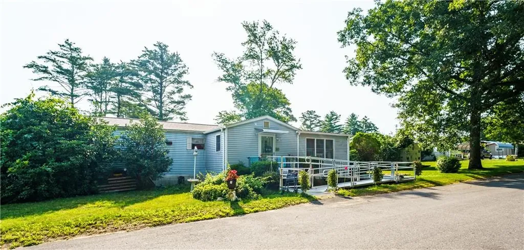 465 57 Gardiner Road Richmond RI 02892