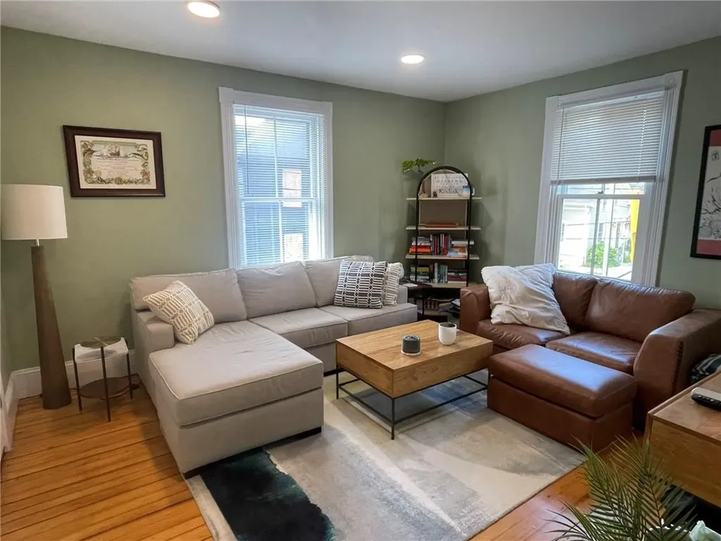 35 Elm Street Newport RI 02840
