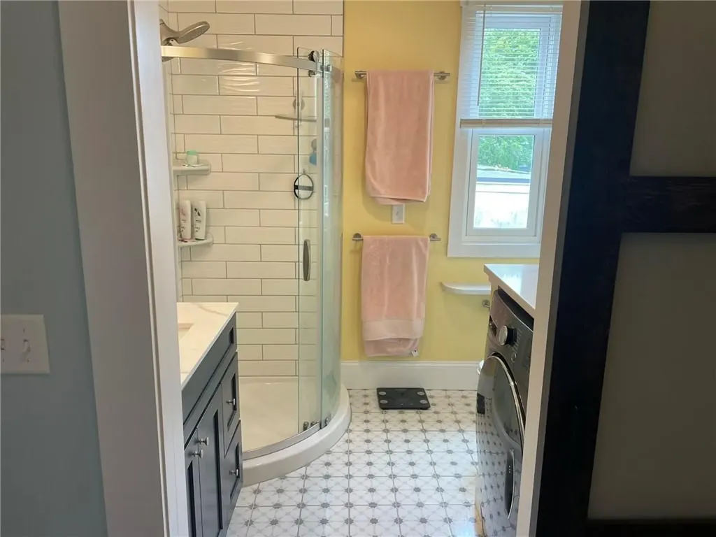 35 Elm Street Newport RI 02840