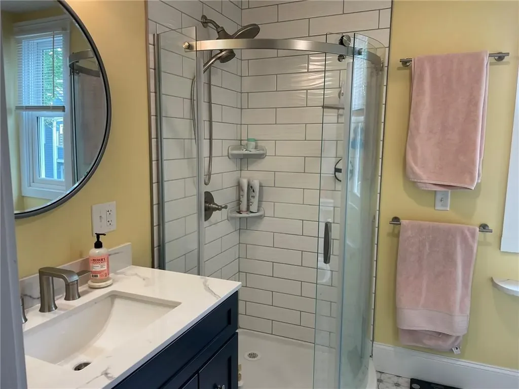 35 Elm Street Newport RI 02840