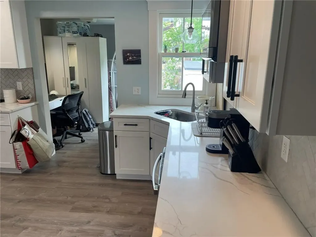 35 Elm Street Newport RI 02840