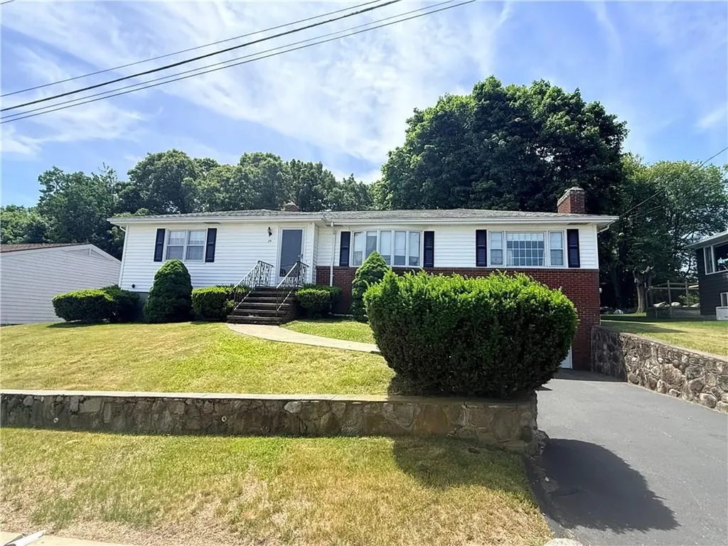 24 Jacqueline Drive Providence RI 02909
