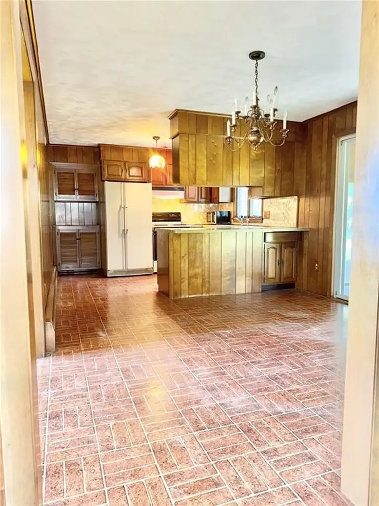24 Jacqueline Drive Providence RI 02909