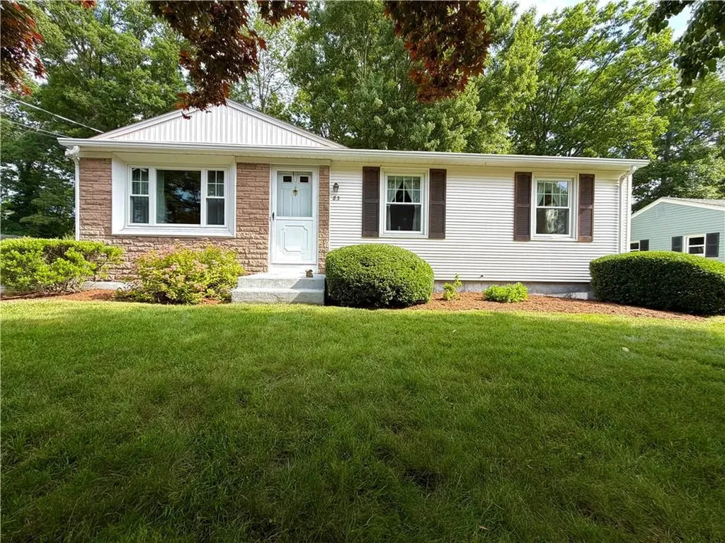 83 Crestwood Court Cumberland RI 02864