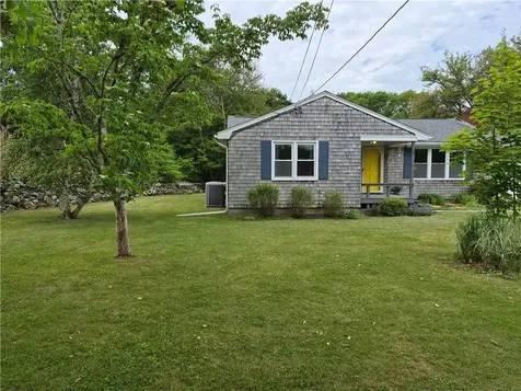 345 Stone Church Road Tiverton RI 02878