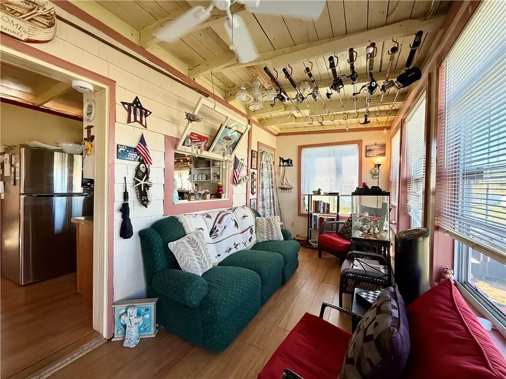 659 C Succotash Road South Kingstown RI 02879