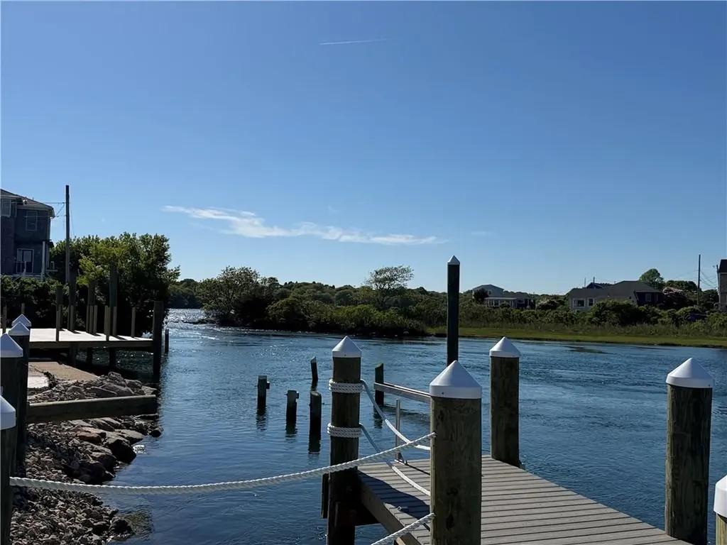 659 C Succotash Road South Kingstown RI 02879
