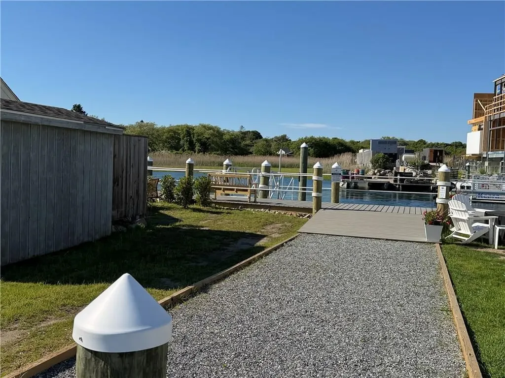 659 C Succotash Road South Kingstown RI 02879