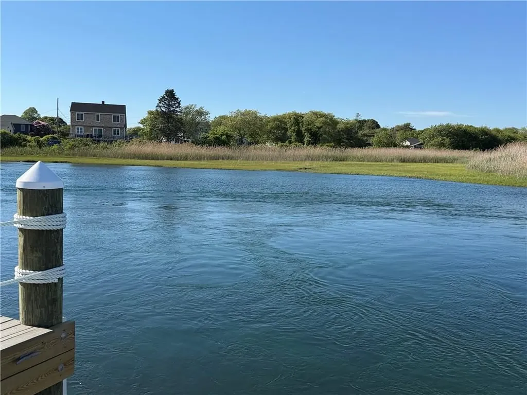 659 C Succotash Road South Kingstown RI 02879