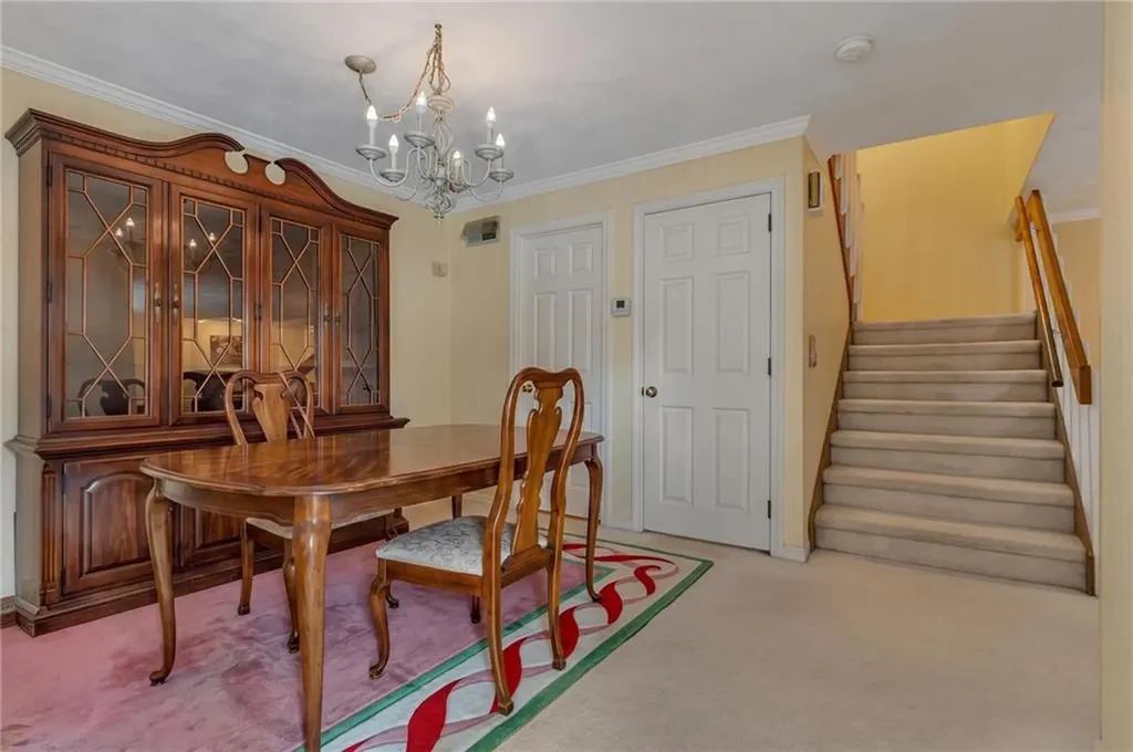 18 Caddy Rock Road North Kingstown RI 02852