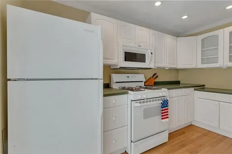 18 Caddy Rock Road North Kingstown RI 02852