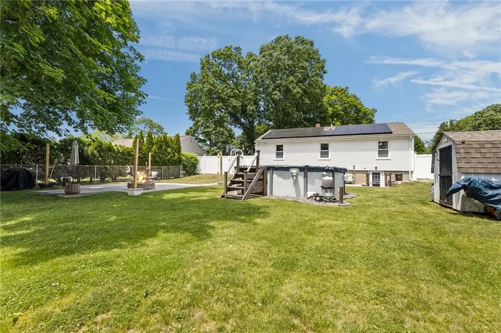 33 Fairhaven Drive Cumberland RI 02864