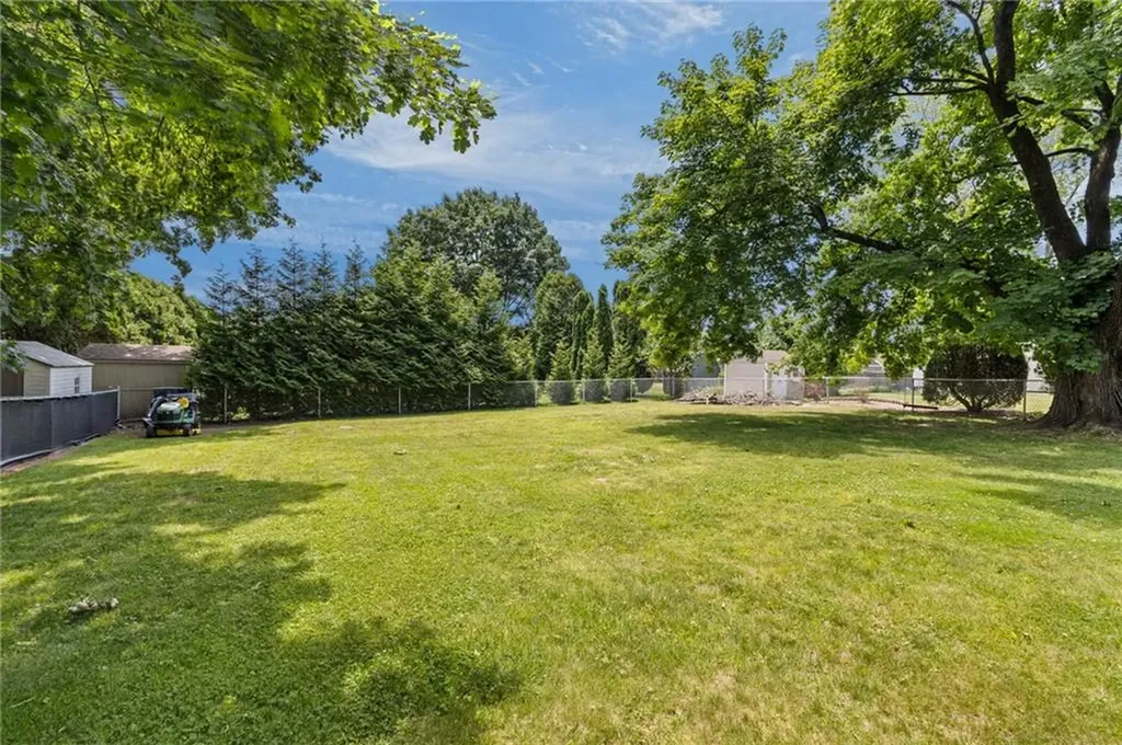 33 Fairhaven Drive Cumberland RI 02864