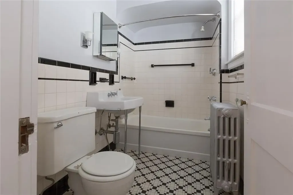 185 Carpenter Street Providence RI 02903